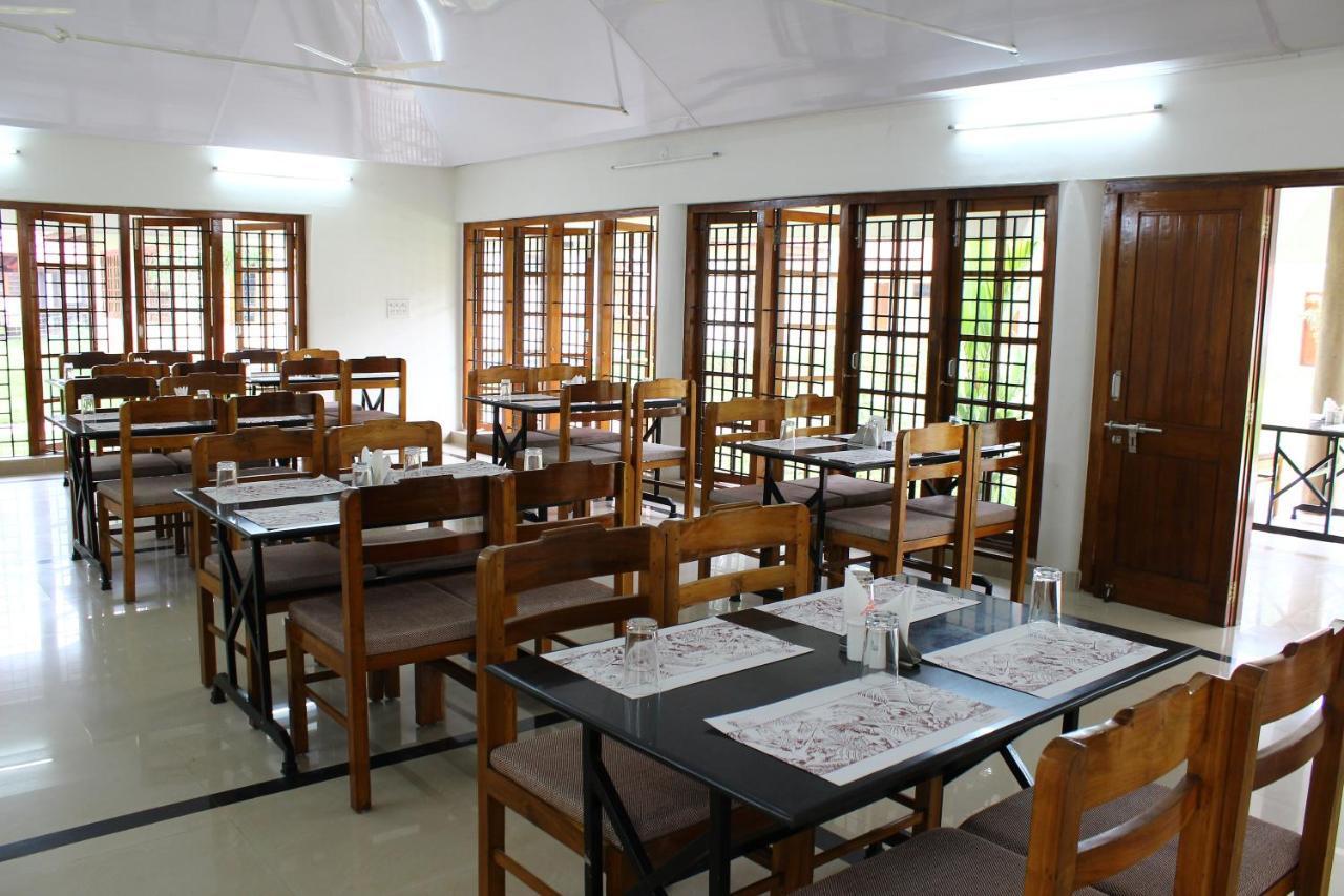 Ktdc Kumarakom Gateway Resort Alappuzha ภายนอก รูปภาพ